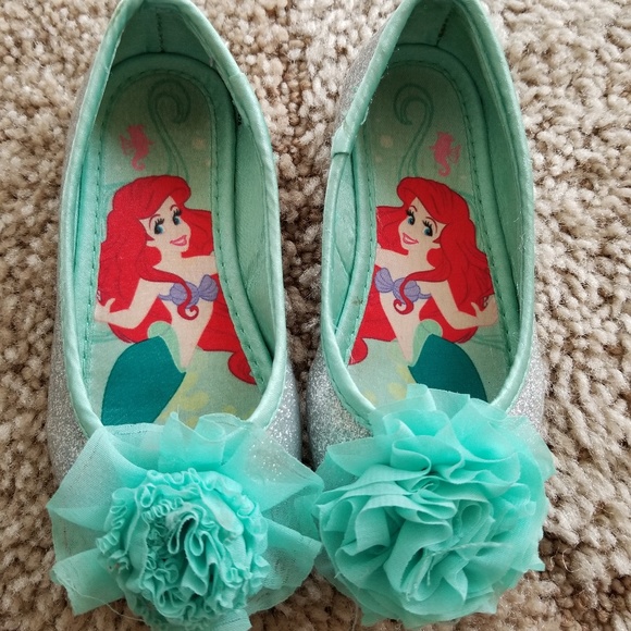 Disney Other - 😍 Size 8 little mermaid toddler girls shoes
